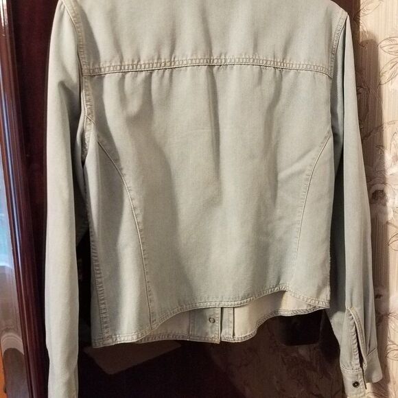 Denim jacket - Picture 4 of 5